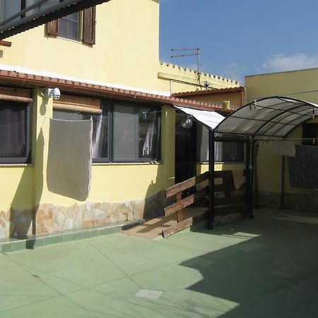 Отель Casa Campidanese Сант-Исидоро Экстерьер фото